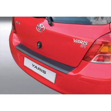 Накладка на задний бампер Toyota Yaris (2009-2011)