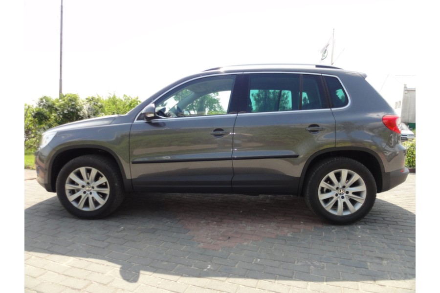 Vw%20Tiguan%202011%20L.boczna%20F-11%20_8_-900x600.jpg